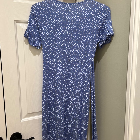 Seraphine Keoni | Short Jersey Maternity Dress With Cap Sleeves - Picture 2 of 4